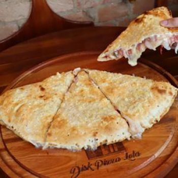 Calzone Calabresa